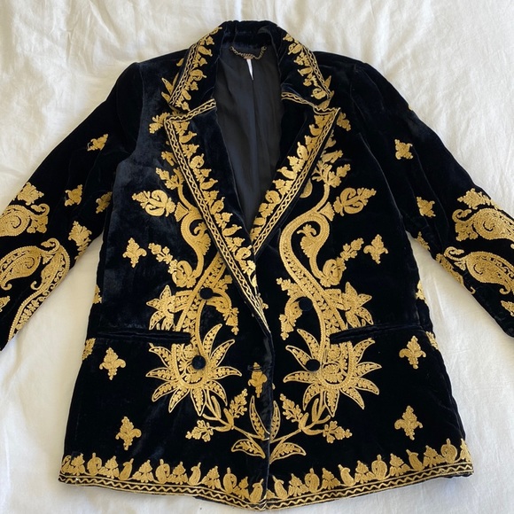 Free People Jackets & Blazers - RARE Free People Velvet Blazer